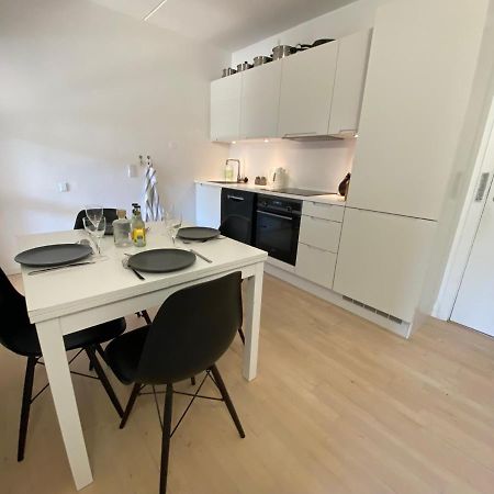 Central Copenhagen Apt With Balcony, Free Parking W Elevator Zewnętrze zdjęcie